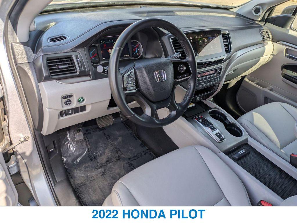 used 2022 Honda Pilot car, priced at $31,237