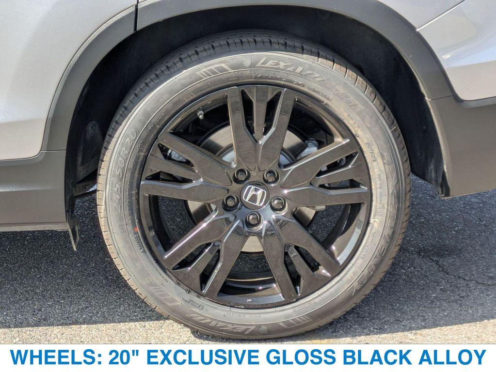 used 2022 Honda Pilot car, priced at $31,237
