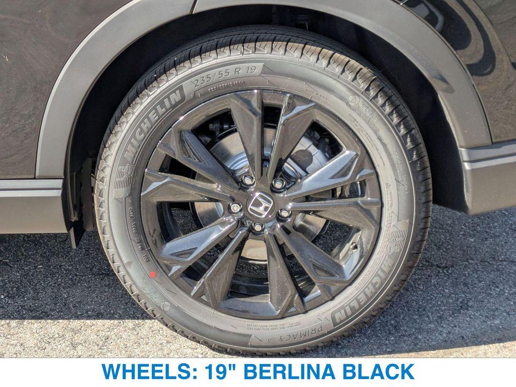 new 2026 Honda CR-V Hybrid car, priced at $43,700