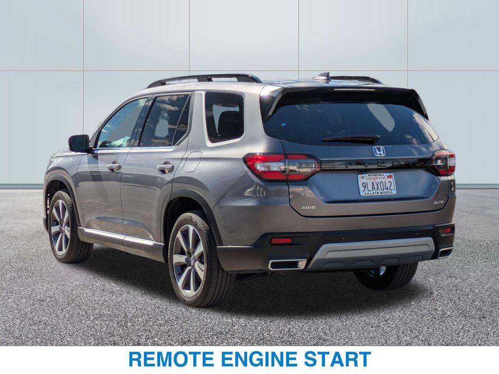 used 2024 Honda Pilot car, priced at $44,987