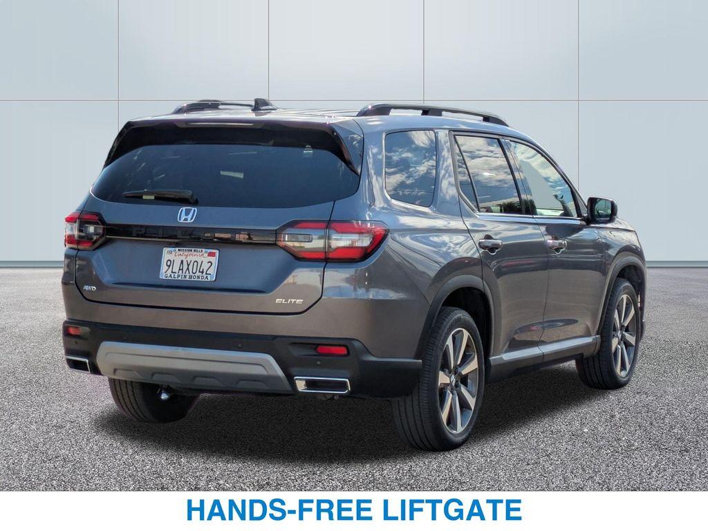 used 2024 Honda Pilot car, priced at $44,987