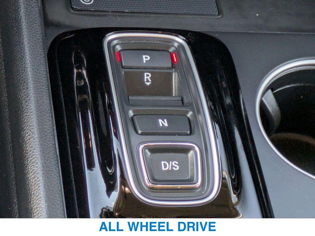 used 2024 Honda Pilot car, priced at $44,987