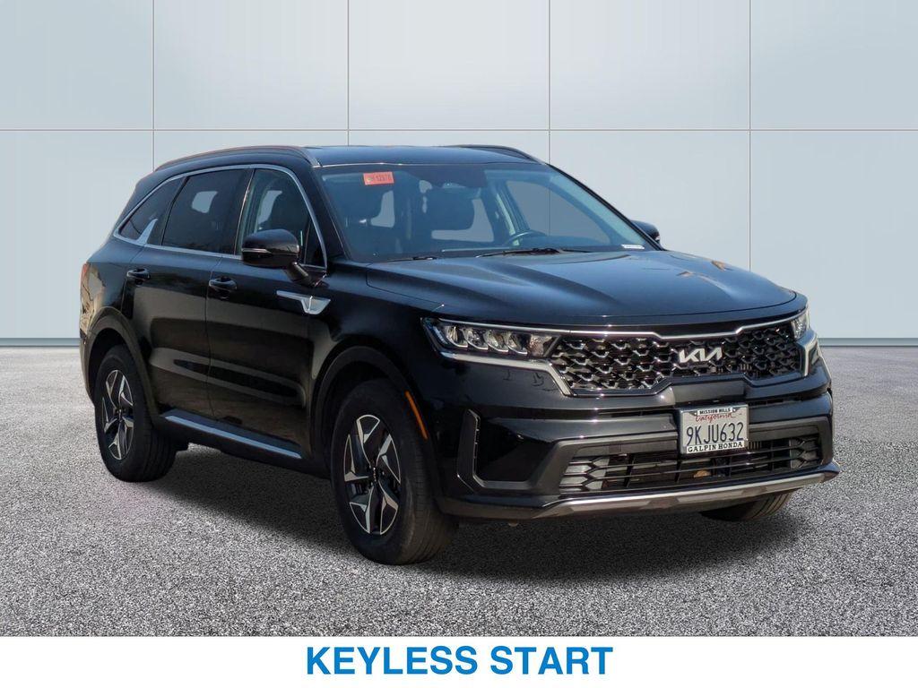 used 2022 Kia Sorento Hybrid car, priced at $26,108