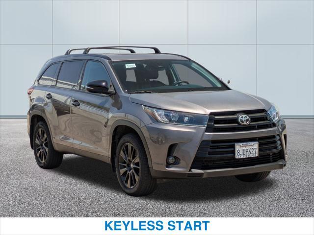 used 2019 Toyota Highlander car, priced at $27,747