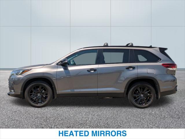 used 2019 Toyota Highlander car, priced at $27,747