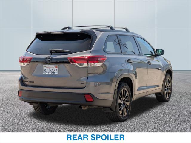 used 2019 Toyota Highlander car, priced at $27,747