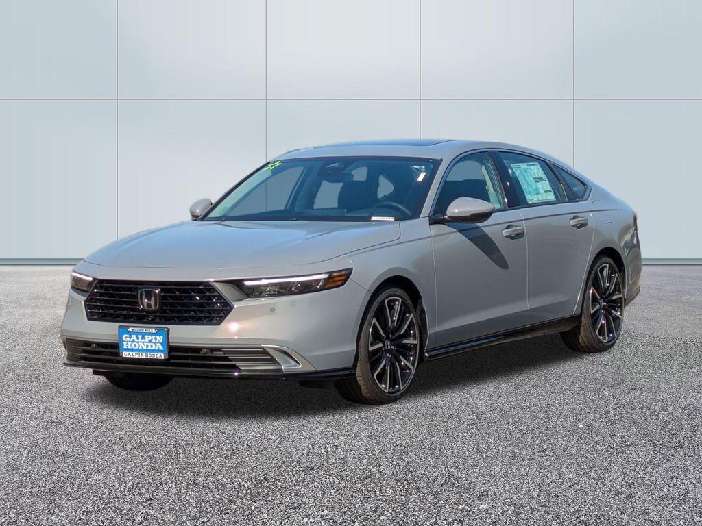 new 2025 Honda Accord Hybrid car, priced at $40,905