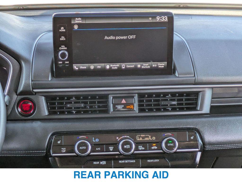 used 2025 Honda Pilot car, priced at $39,301