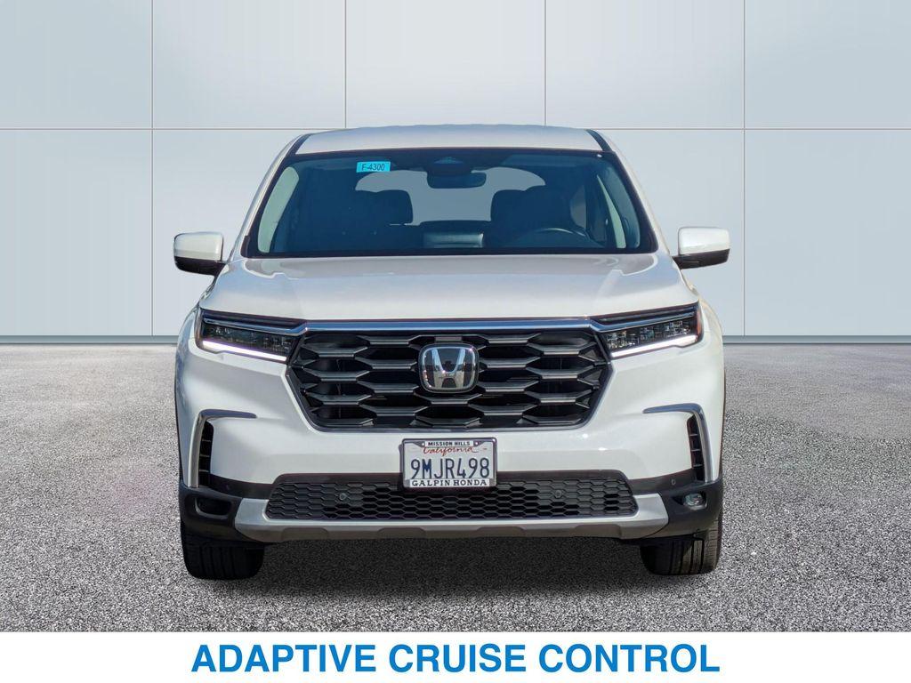used 2025 Honda Pilot car, priced at $39,301