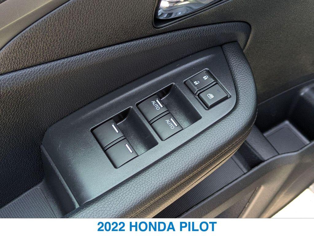 used 2022 Honda Pilot car, priced at $31,803