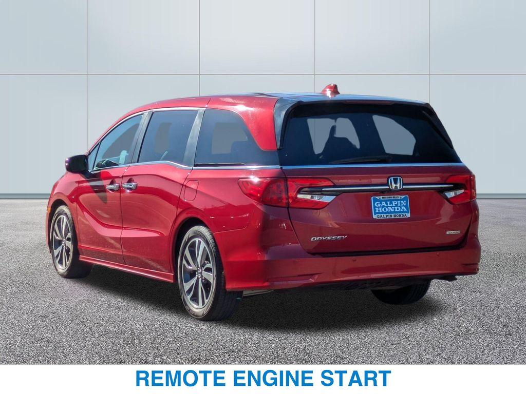 used 2023 Honda Odyssey car, priced at $35,111