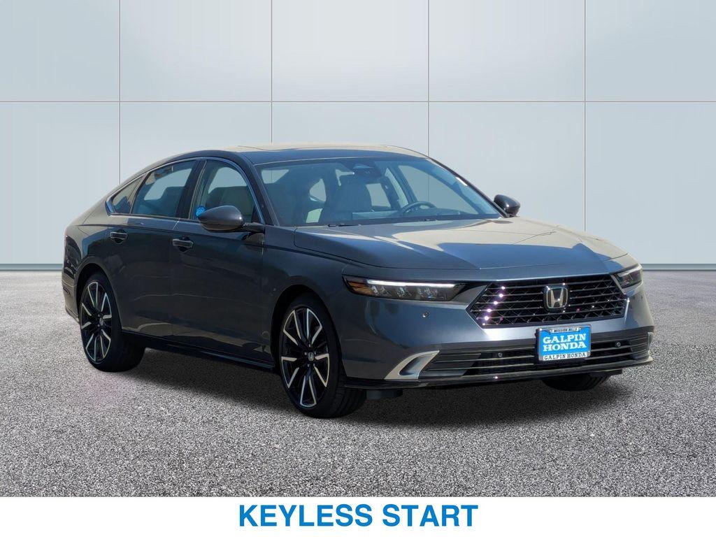 new 2025 Honda Accord Hybrid car, priced at $40,450