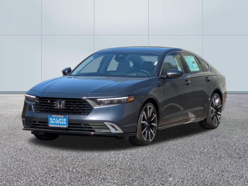 new 2025 Honda Accord Hybrid car, priced at $40,450