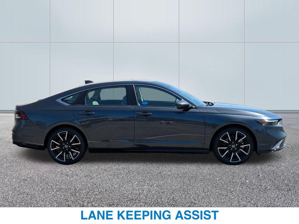 new 2025 Honda Accord Hybrid car, priced at $40,450