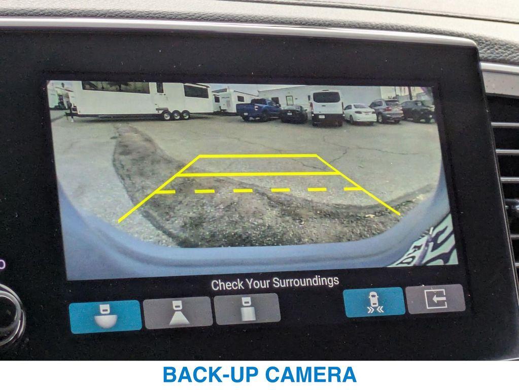 used 2022 Honda Pilot car, priced at $38,207