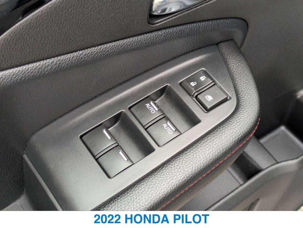 used 2022 Honda Pilot car, priced at $38,207