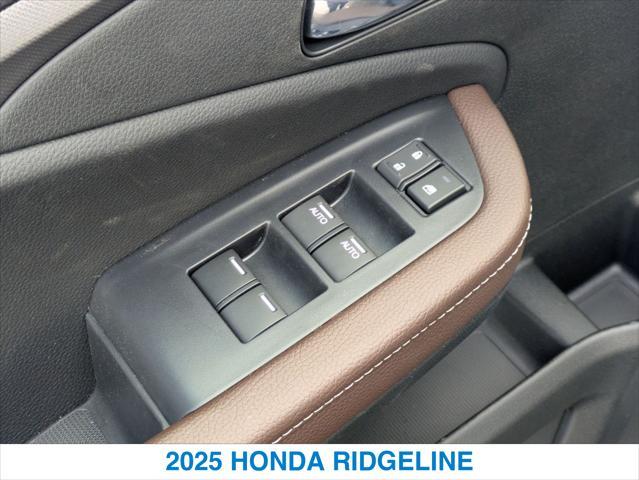 new 2025 Honda Ridgeline car, priced at $45,685