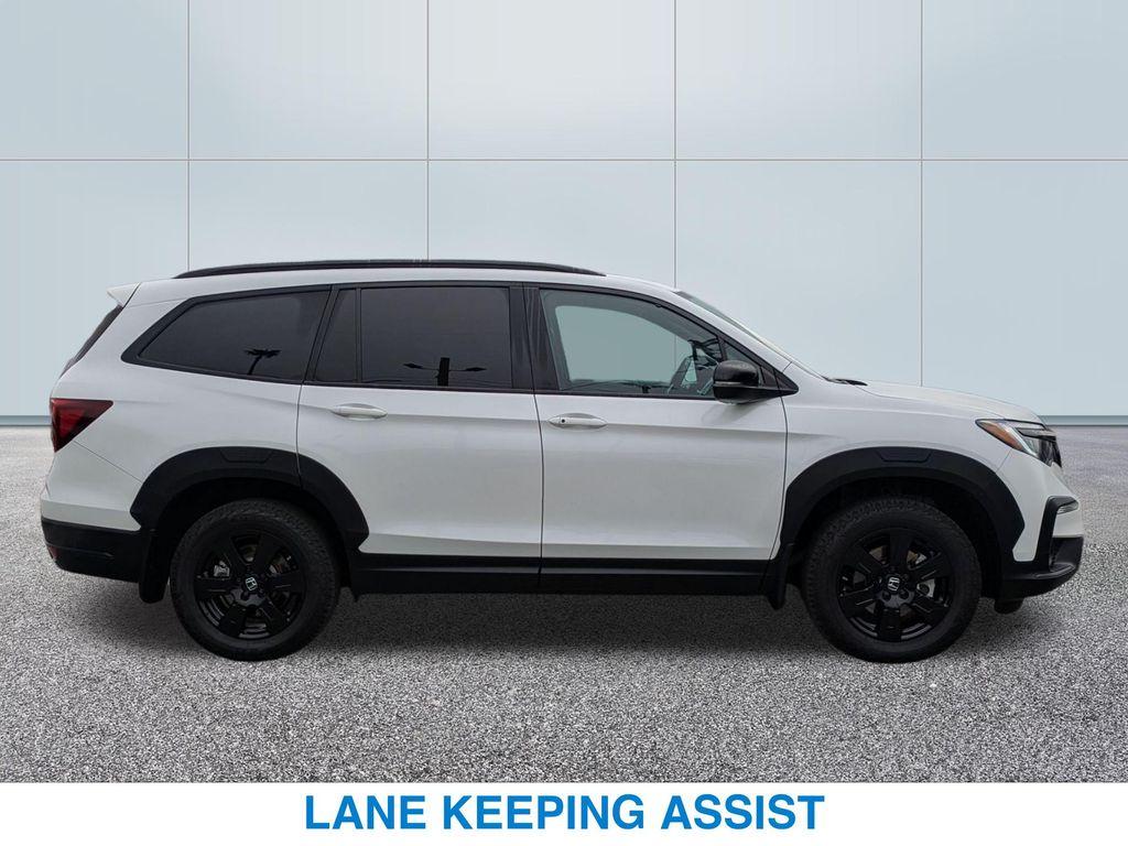 used 2022 Honda Pilot car, priced at $35,678