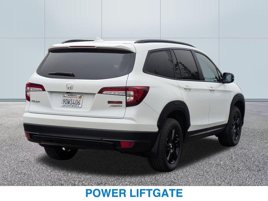 used 2022 Honda Pilot car, priced at $35,678