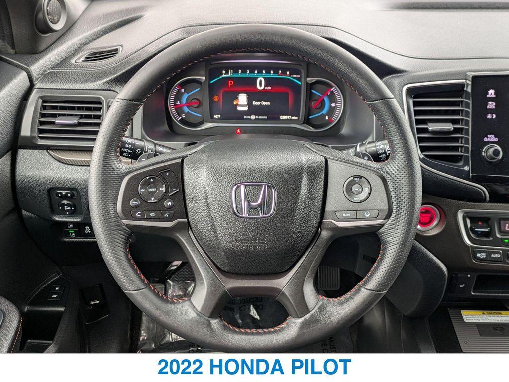 used 2022 Honda Pilot car, priced at $35,678