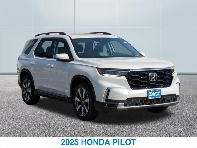 new 2025 Honda Pilot car, priced at $49,405