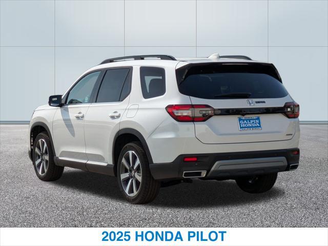 new 2025 Honda Pilot car, priced at $49,405