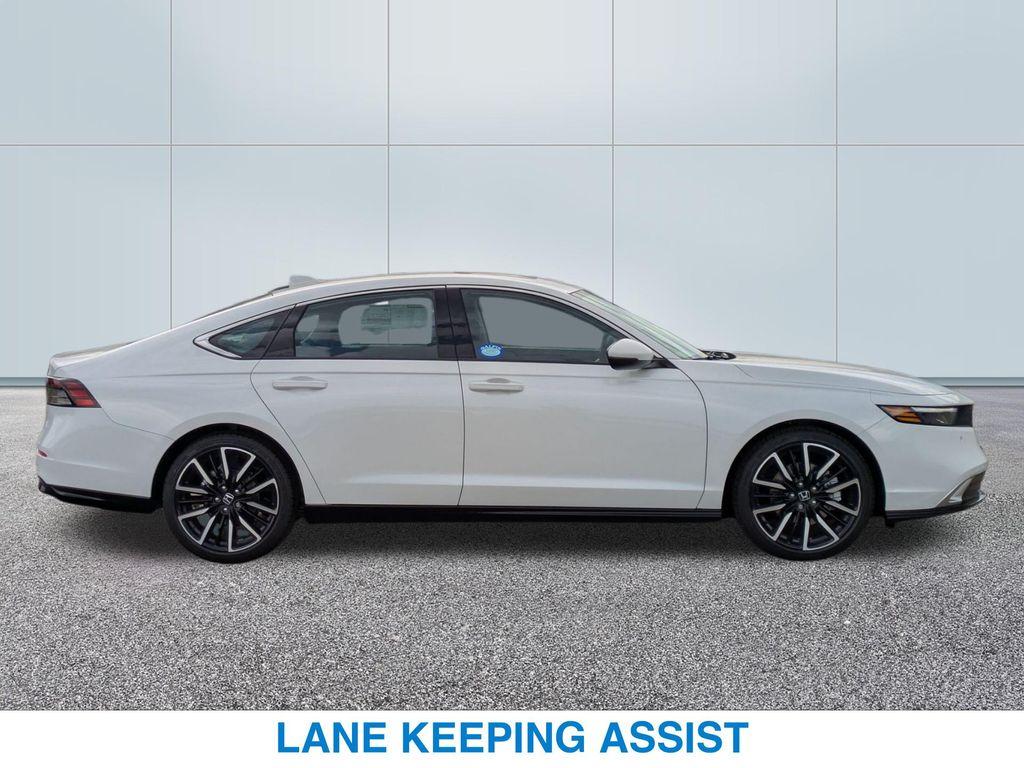 new 2025 Honda Accord Hybrid car, priced at $40,905