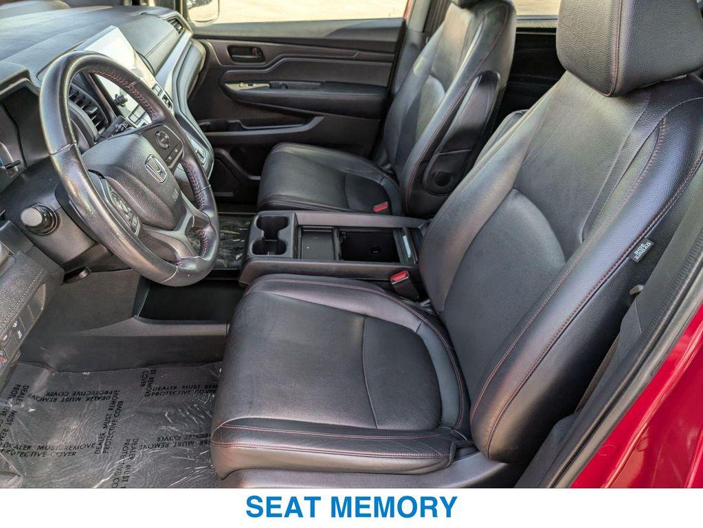 used 2023 Honda Odyssey car, priced at $33,091