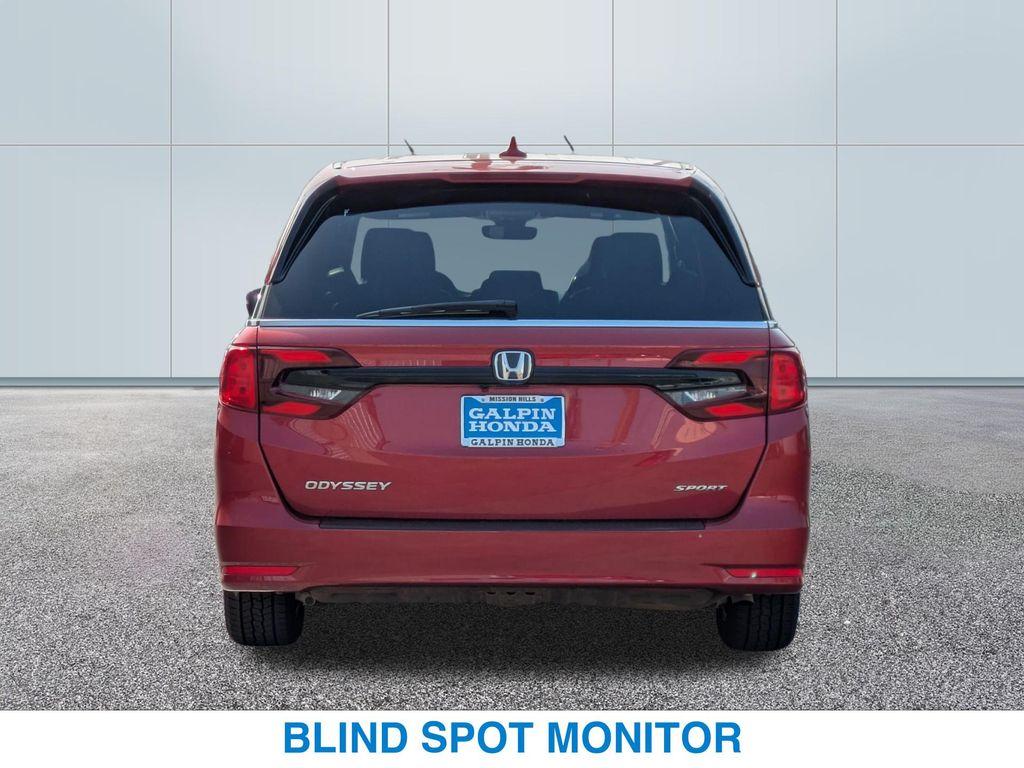 used 2023 Honda Odyssey car, priced at $33,091