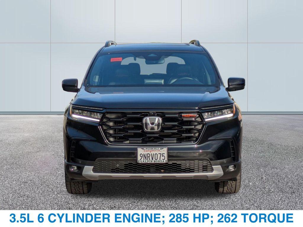 used 2025 Honda Pilot car, priced at $45,181