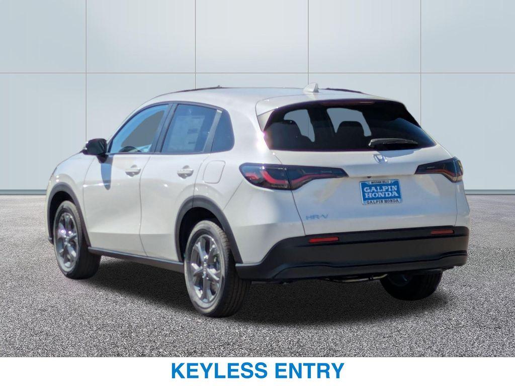 new 2026 Honda HR-V car, priced at $28,050