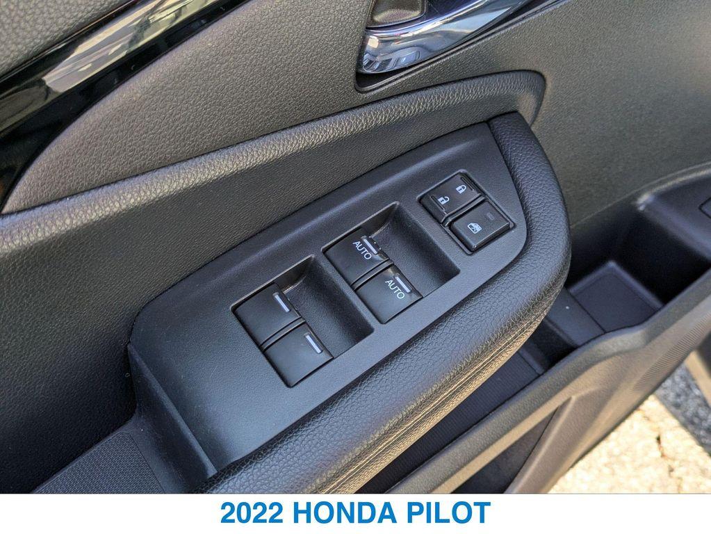 used 2022 Honda Pilot car, priced at $33,508