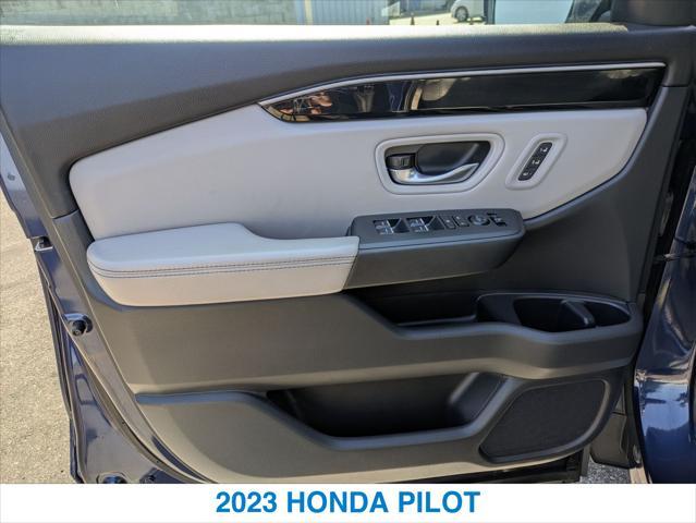 used 2023 Honda Pilot car, priced at $38,999