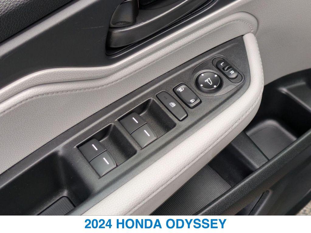 used 2024 Honda Odyssey car, priced at $37,307