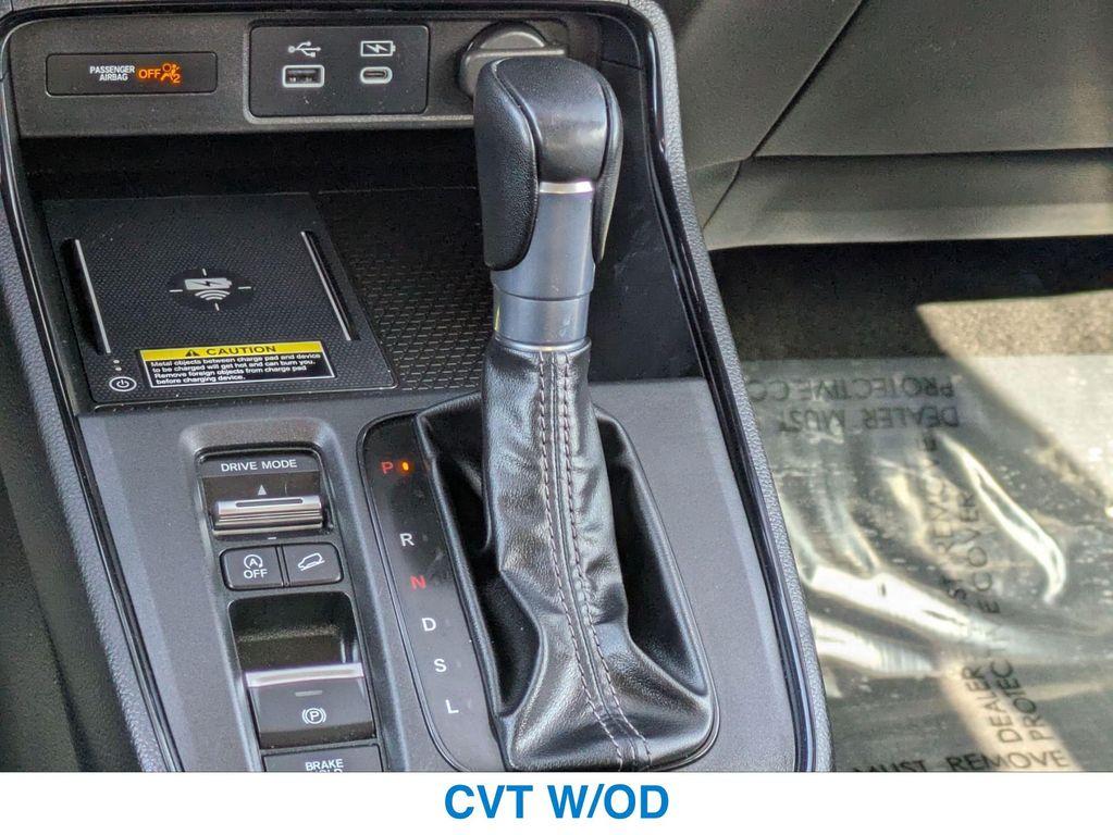used 2025 Honda CR-V car, priced at $31,366