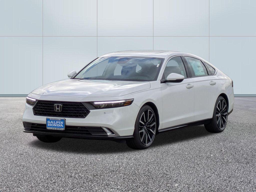 new 2025 Honda Accord Hybrid car, priced at $40,905