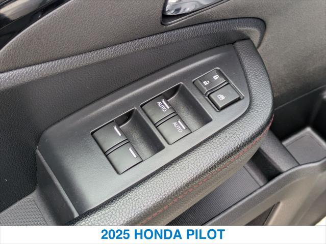 new 2025 Honda Pilot car, priced at $51,505