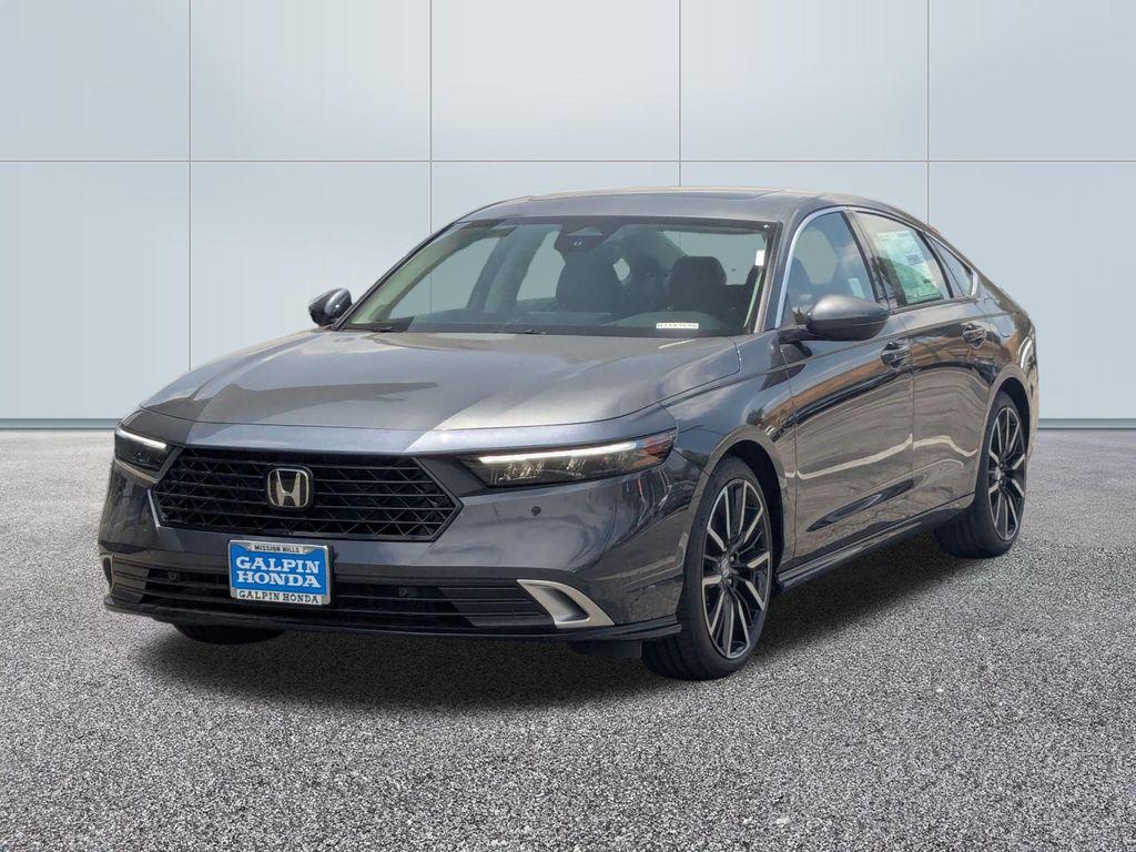 new 2025 Honda Accord Hybrid car, priced at $40,450