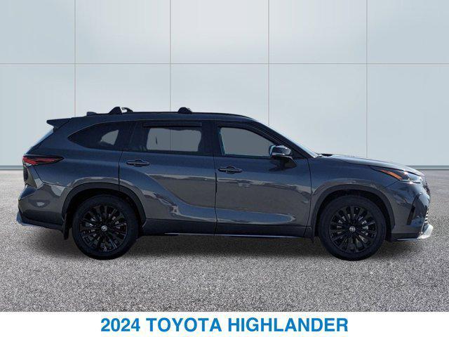 used 2024 Toyota Highlander car, priced at $43,304