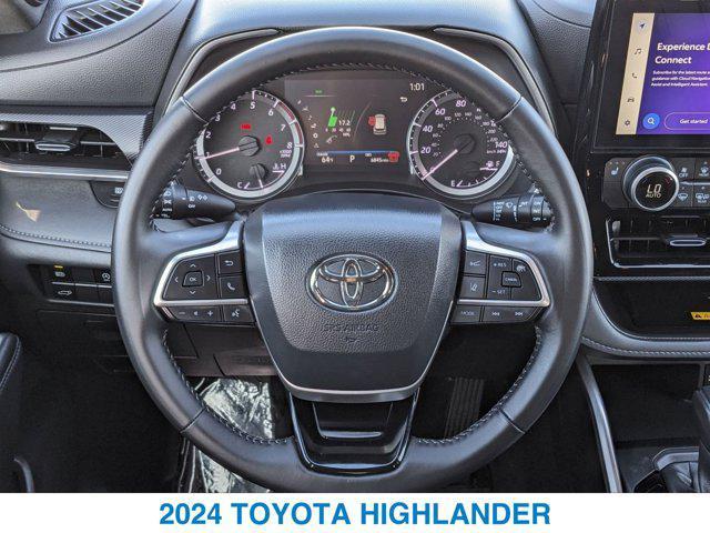 used 2024 Toyota Highlander car, priced at $43,304