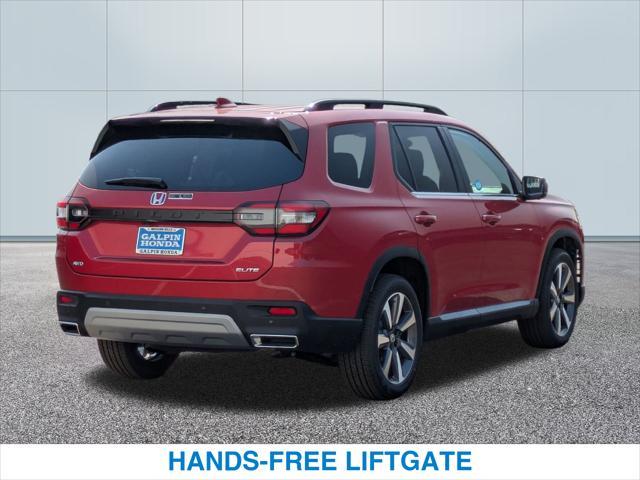 new 2025 Honda Pilot car, priced at $54,985