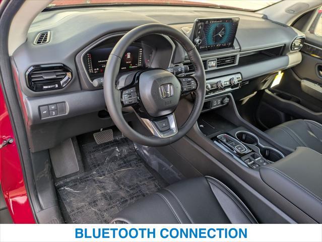 new 2025 Honda Pilot car, priced at $54,985