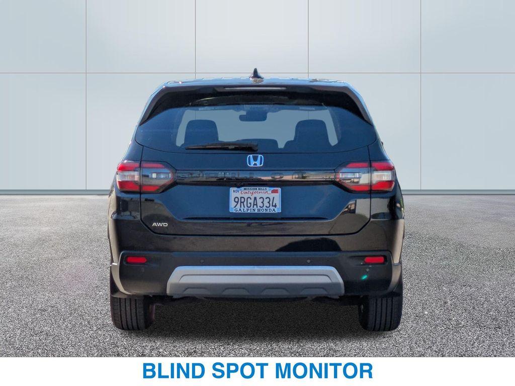 used 2025 Honda Pilot car, priced at $42,122