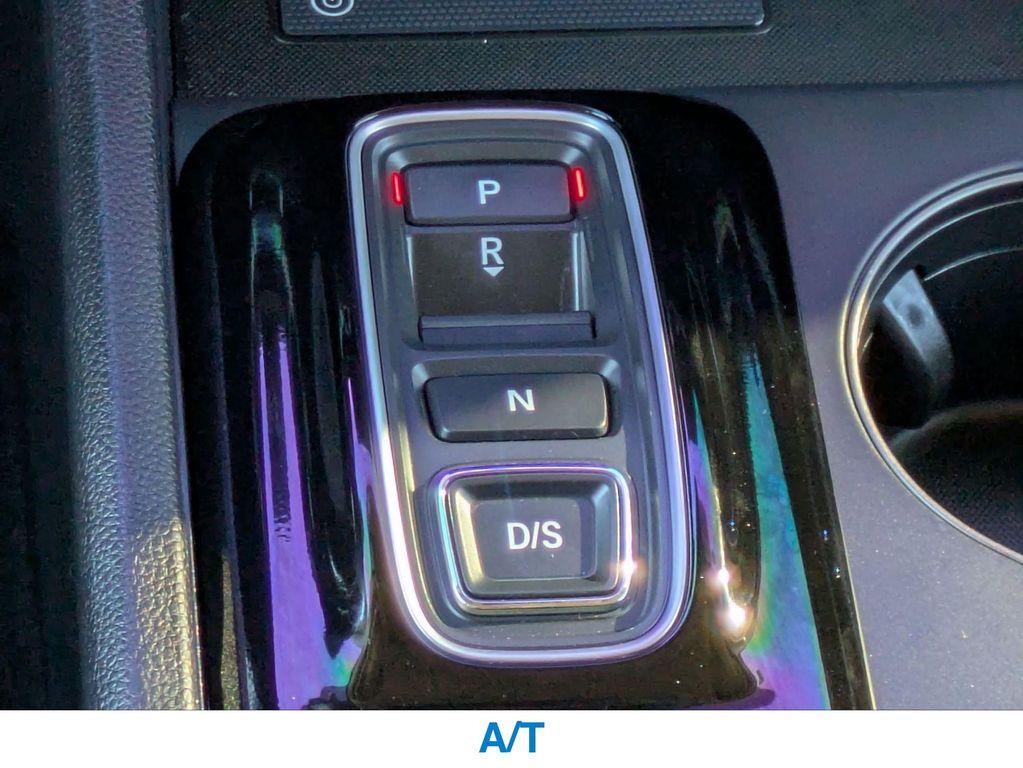 used 2025 Honda Pilot car, priced at $42,122