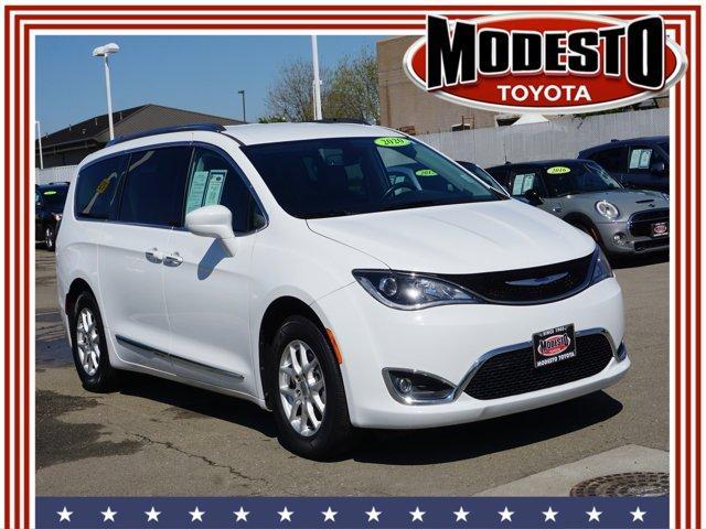 used 2020 Chrysler Pacifica car, priced at $24,779