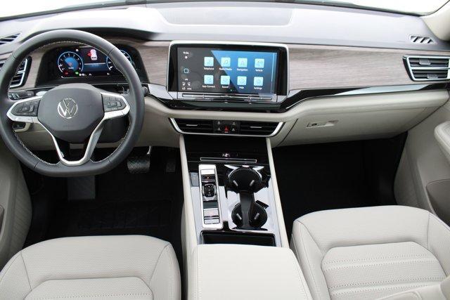 new 2025 Volkswagen Atlas car