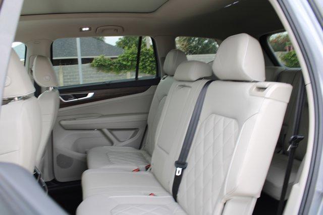 new 2025 Volkswagen Atlas car, priced at $54,241