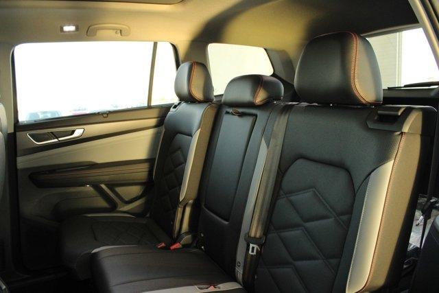 new 2024 Volkswagen Atlas car, priced at $49,856