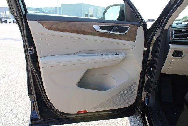 new 2025 Volkswagen Atlas car, priced at $37,951