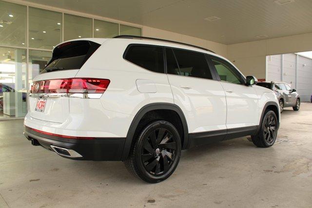 new 2025 Volkswagen Atlas car, priced at $45,471